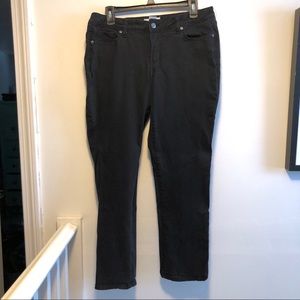 Women’s Sonoma black pants size 12 P slim.